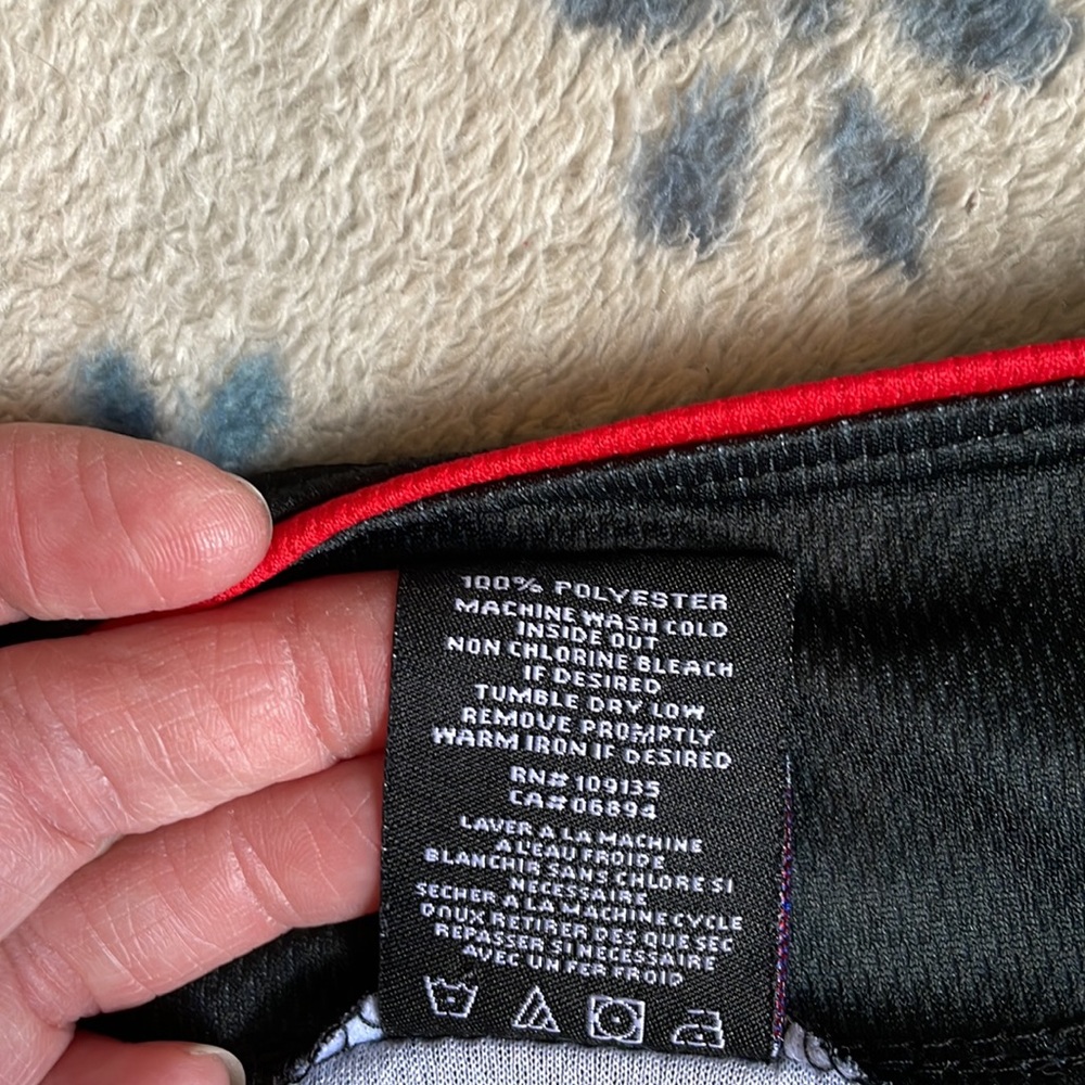Chicago Bulls button down - Picture 9 of 9